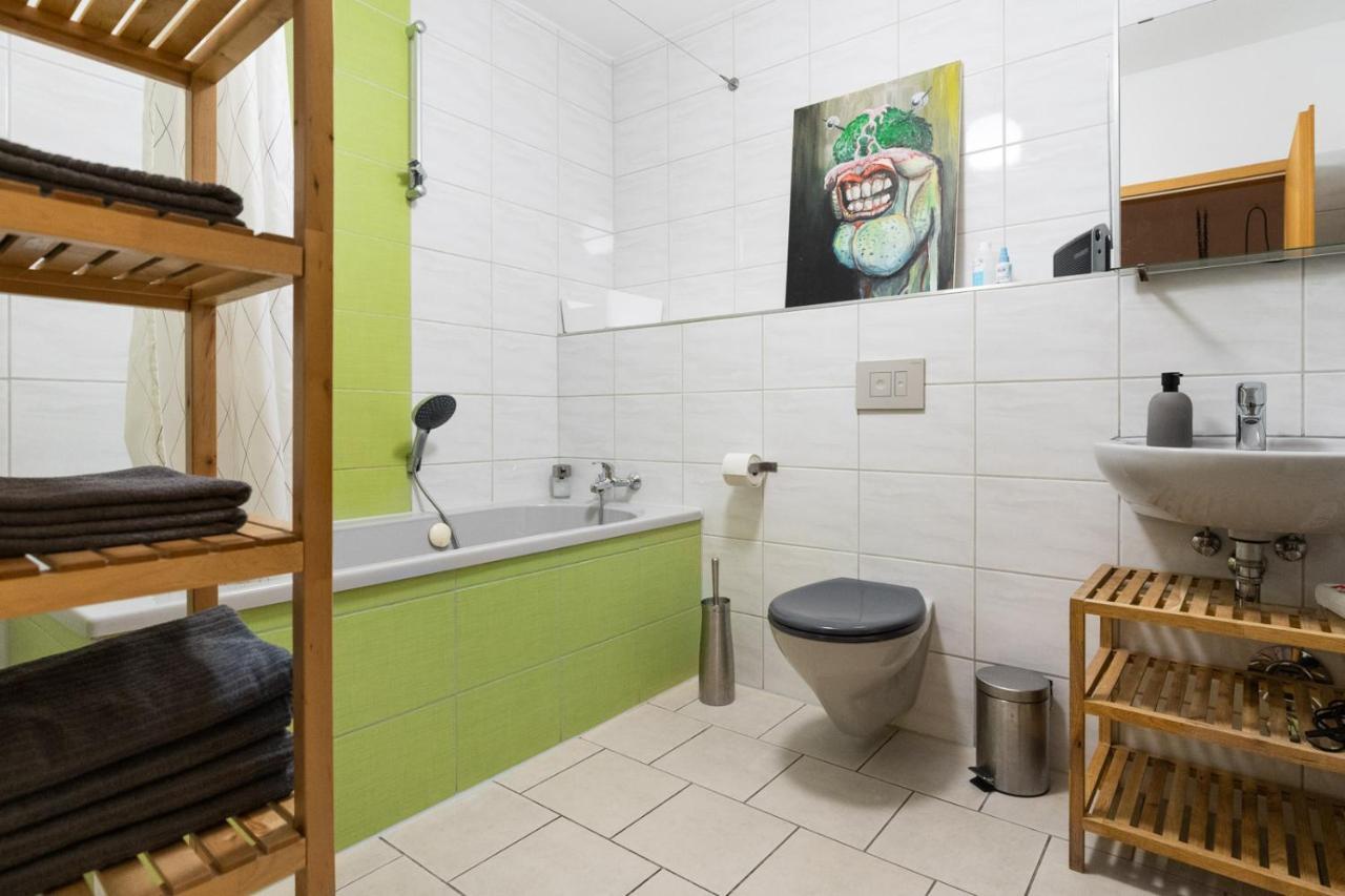 230 M2 Loft Mit Eigenem Wintergarten Mit Tischtennis & Dart, Kostenloser Parkplatz Erfurt Zewnętrze zdjęcie